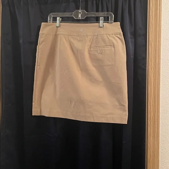 EPNY golf Women's Skort - Picture 4 of 5